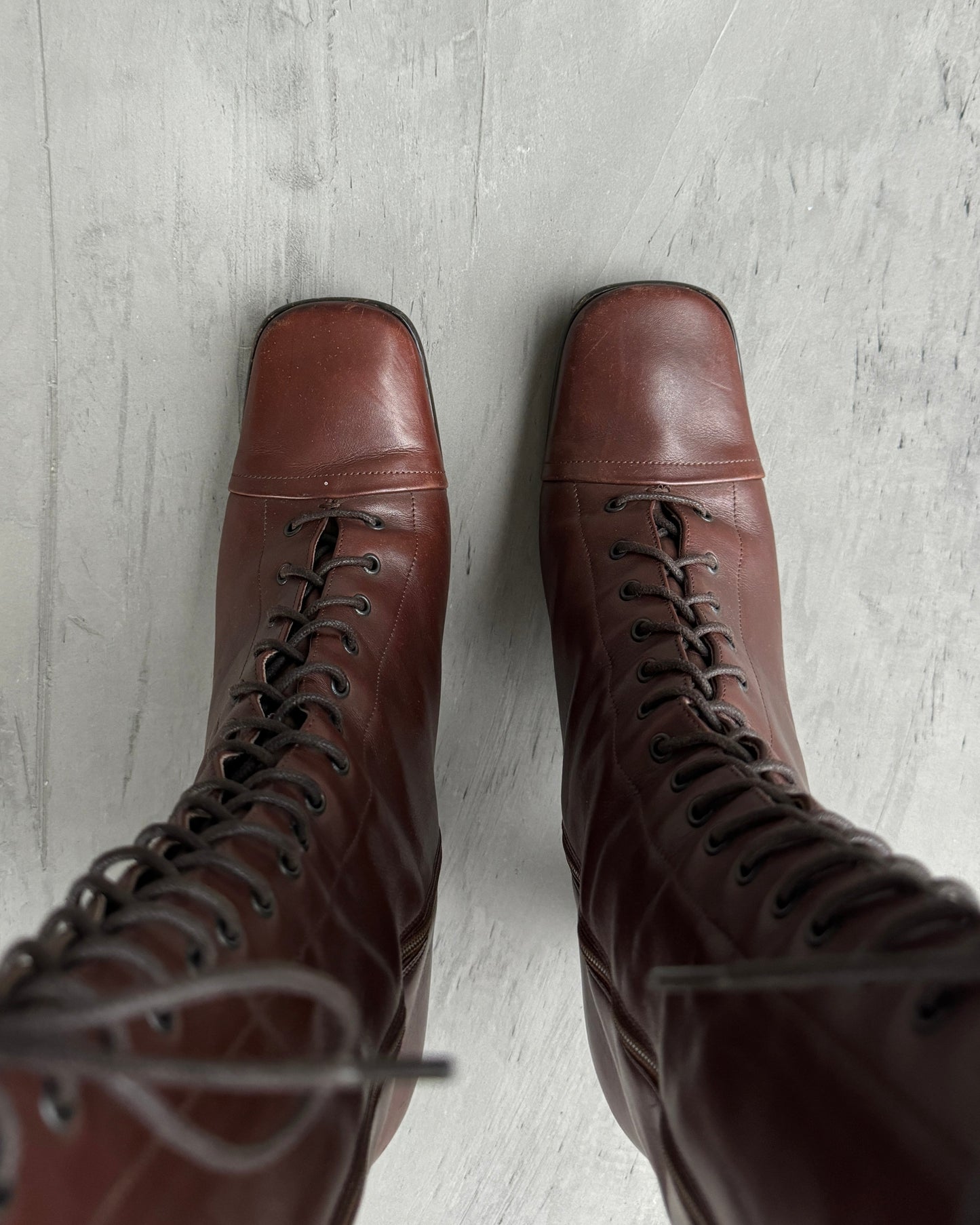 Prada FW01 Lace Up Victorian Leather Boots - EU40