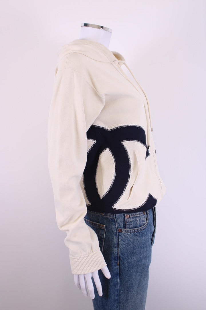 Chanel 2018 XL Logo Hoodie Cream/Navy 38 | Medium, Cream