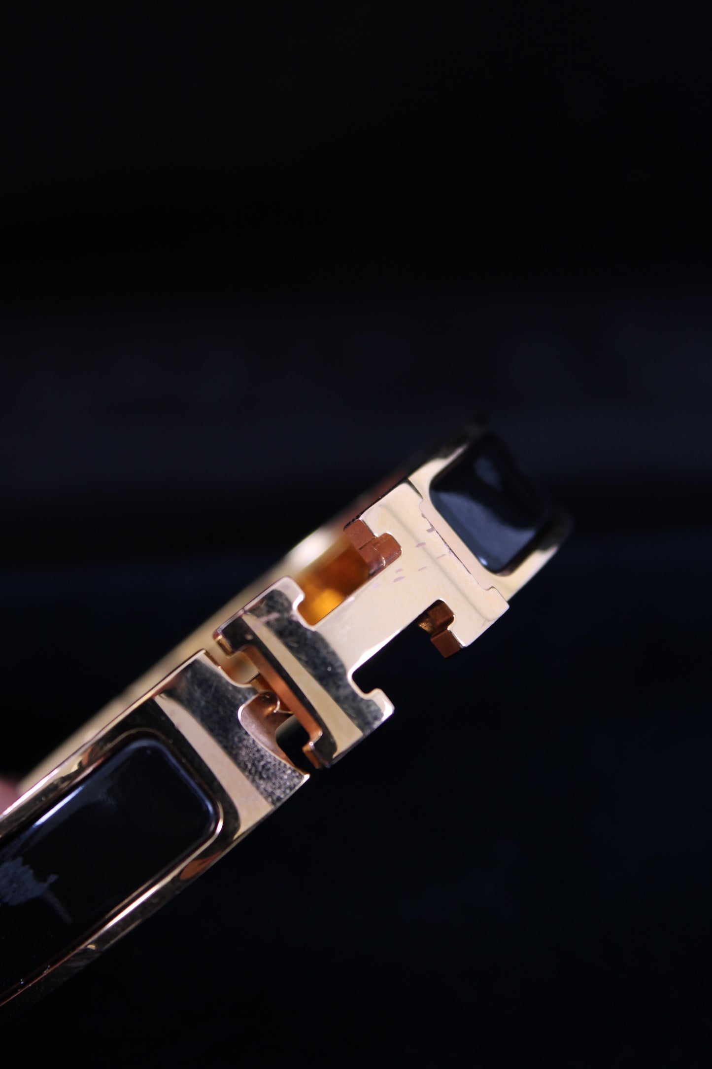 Hermes H Bracelet Black/ Gold | O/S, Multicoloured