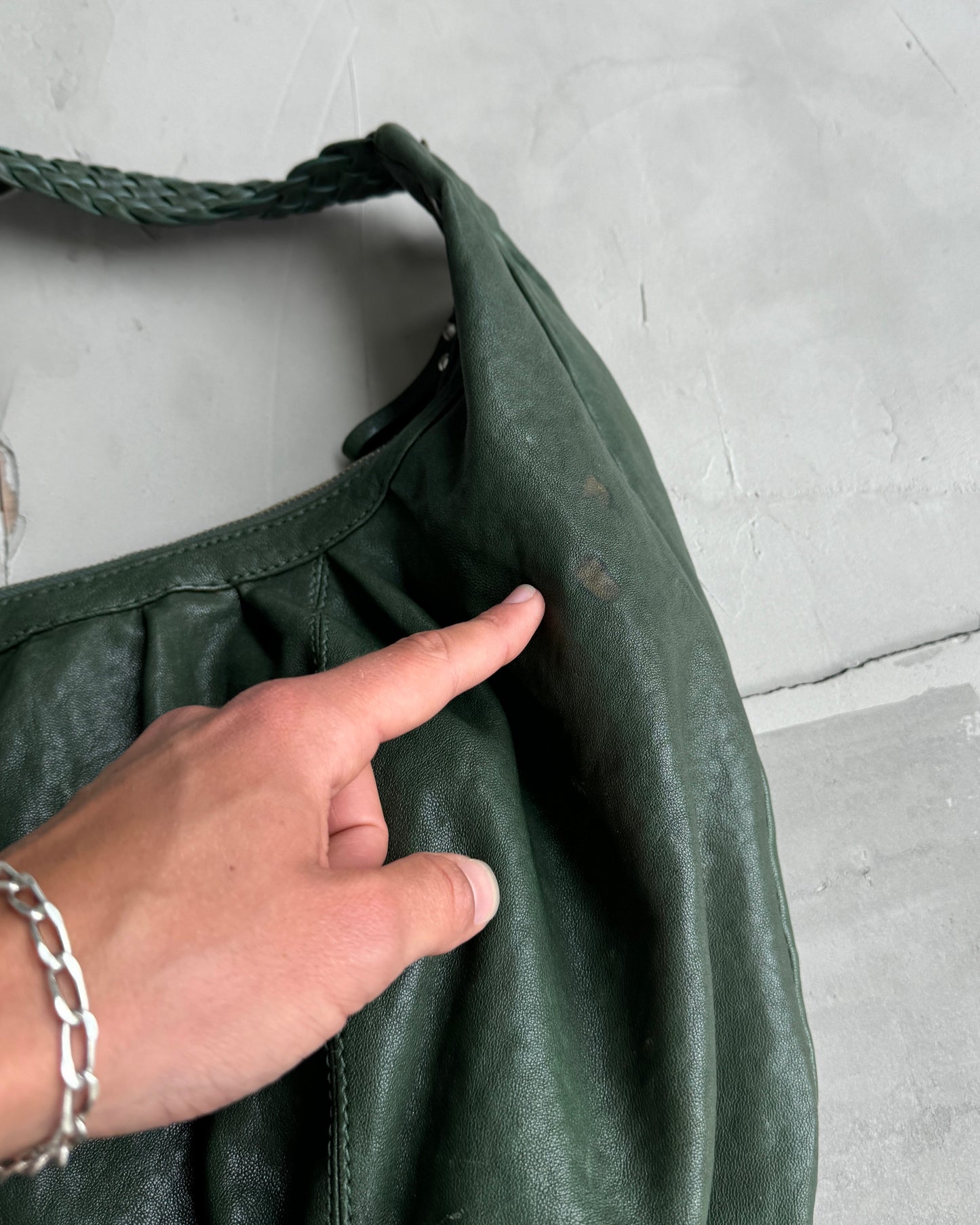 OAKWOOD GREEN LEATHER HOBO SHOULDER BAG | O/S, Green