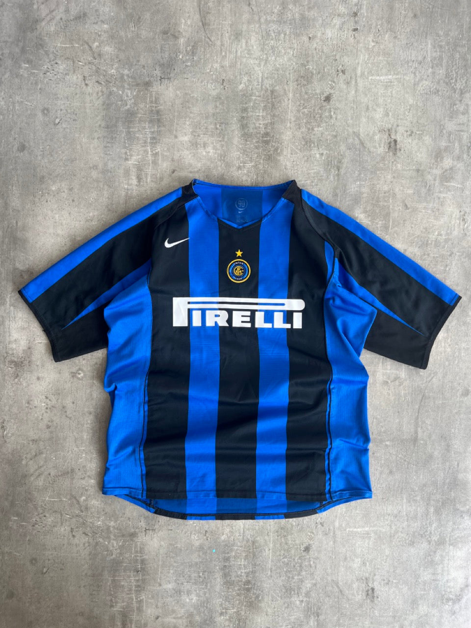 2004/05 Inter Milan x Nike 'Adriano 10' Home Football Shirt