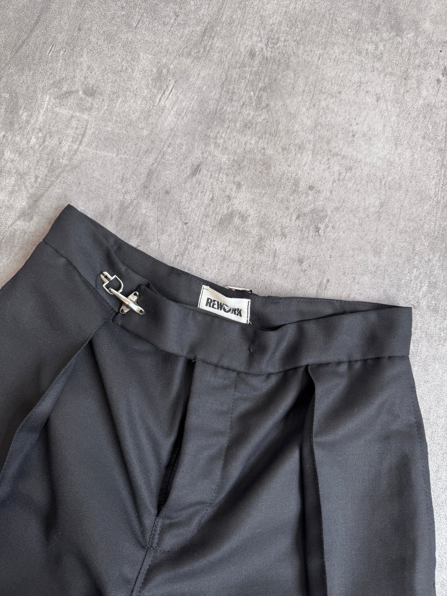 VT Rework: Black Pleated Oversized Shorts
