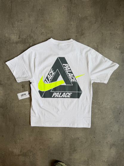 PALACE NIKE TRI SWOOSH T-SHIRT WHITE