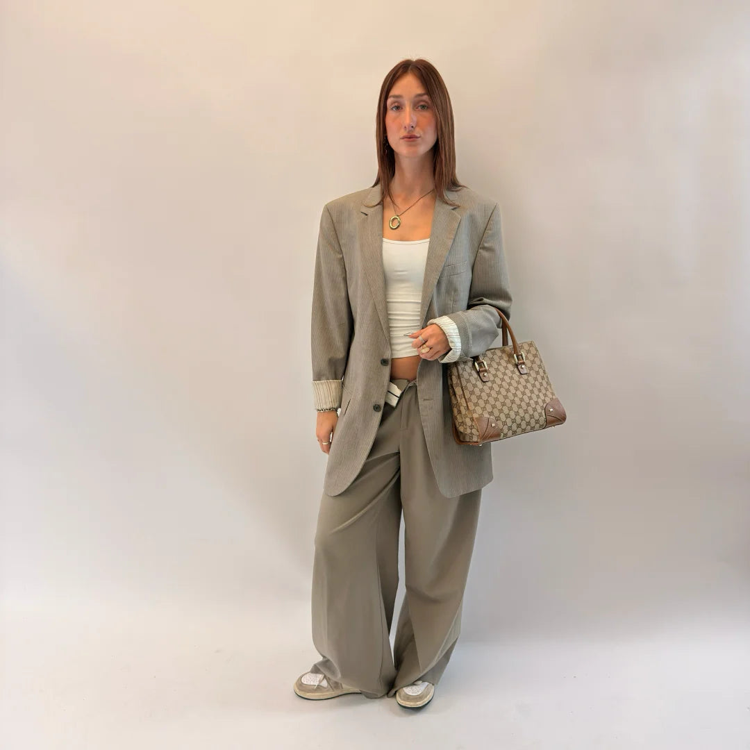 https://cdn.shopify.com/s/files/1/0564/9376/8855/files/IMG_1352.webp?v=1784244108