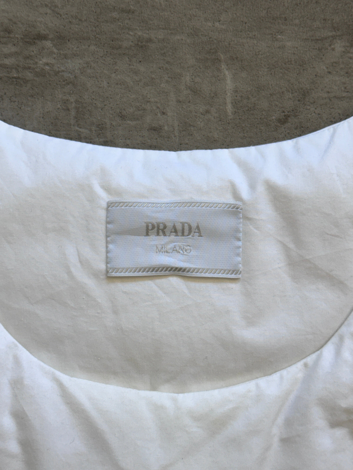 A/W 2023 Prada Milano Down Quilt Pillow Vest FA:276 (MA798) | Large, White