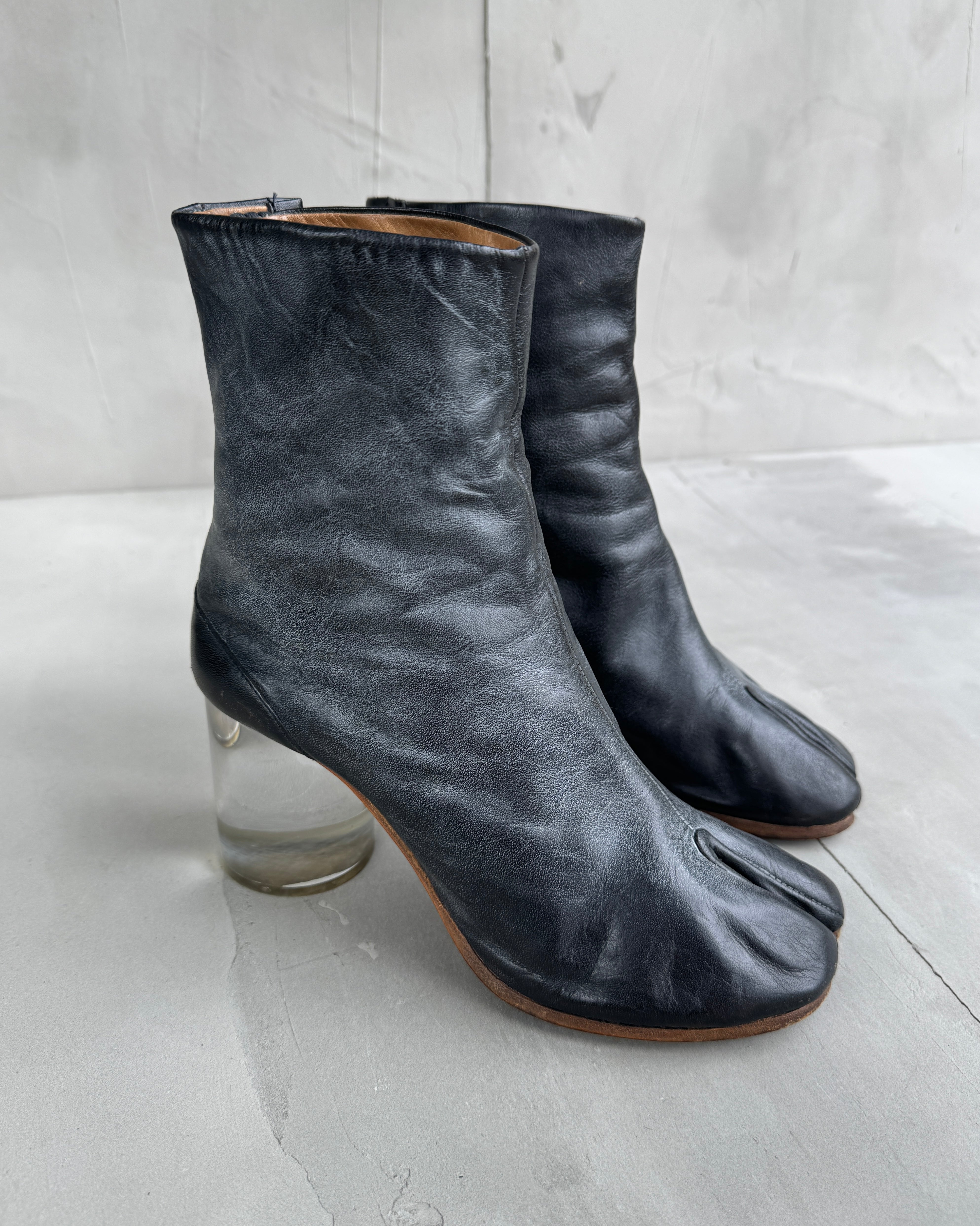 Maison martin margiela tabi boots hotsell