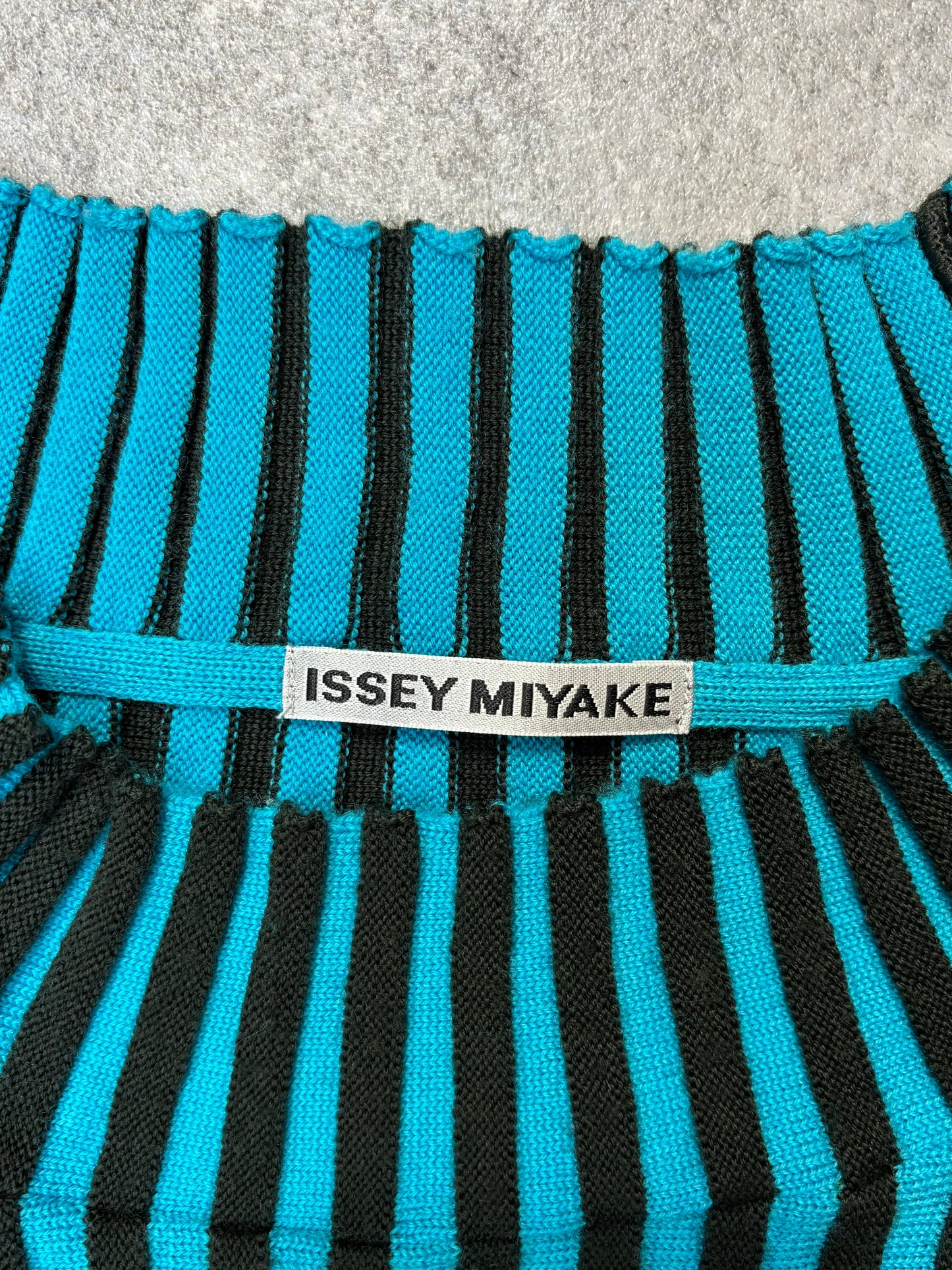 Issey Miyake Ribbed Long Sleeve Mock Neck.