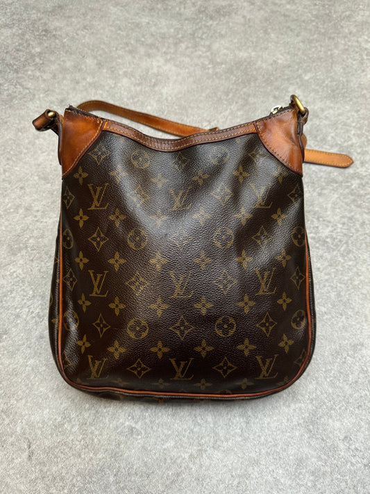 Louis Vuitton Monogram Cross Body Leather Bag