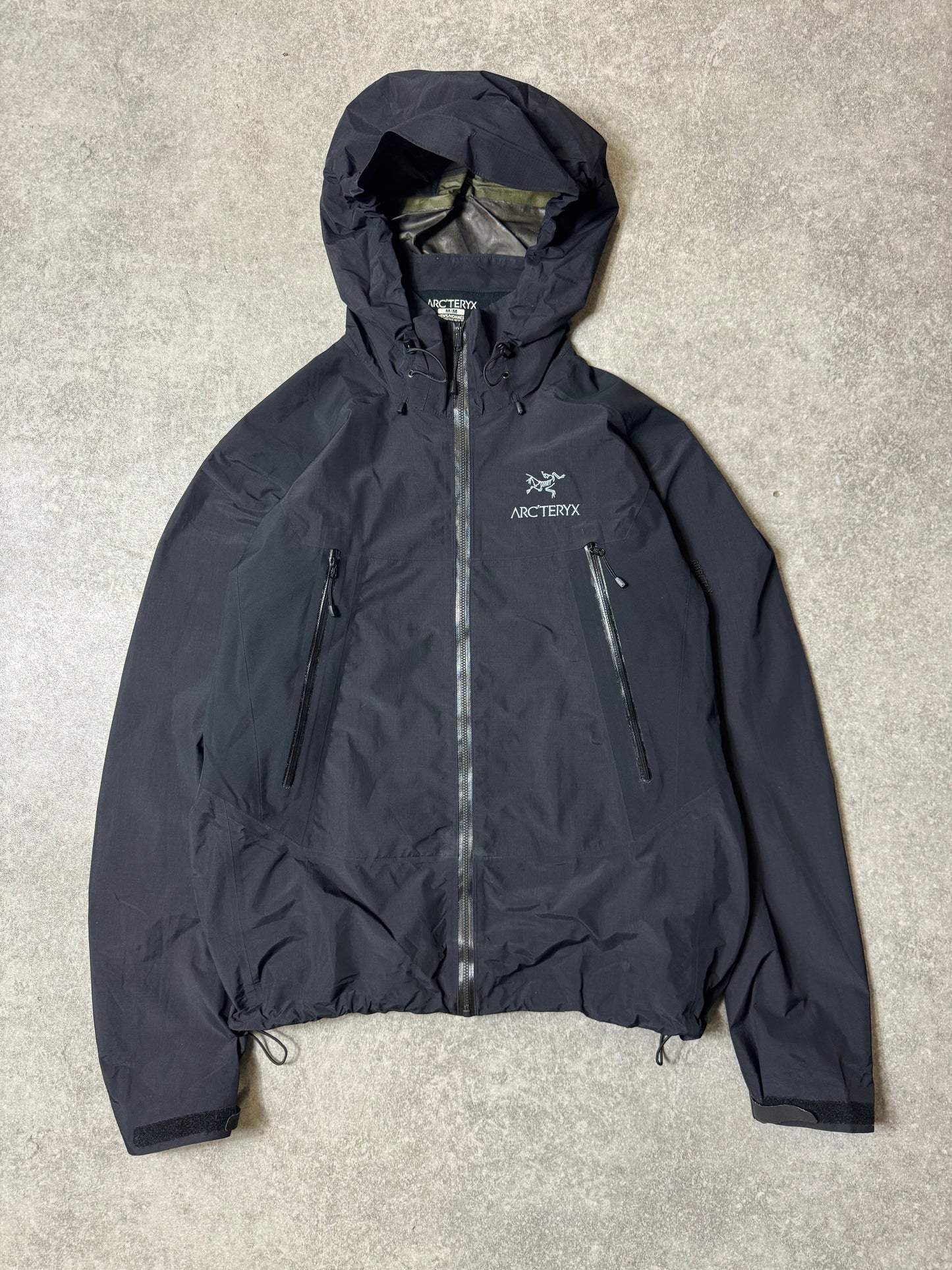 Arc'teryx All Black GORE-TEX Hooded Full Zip Jacket