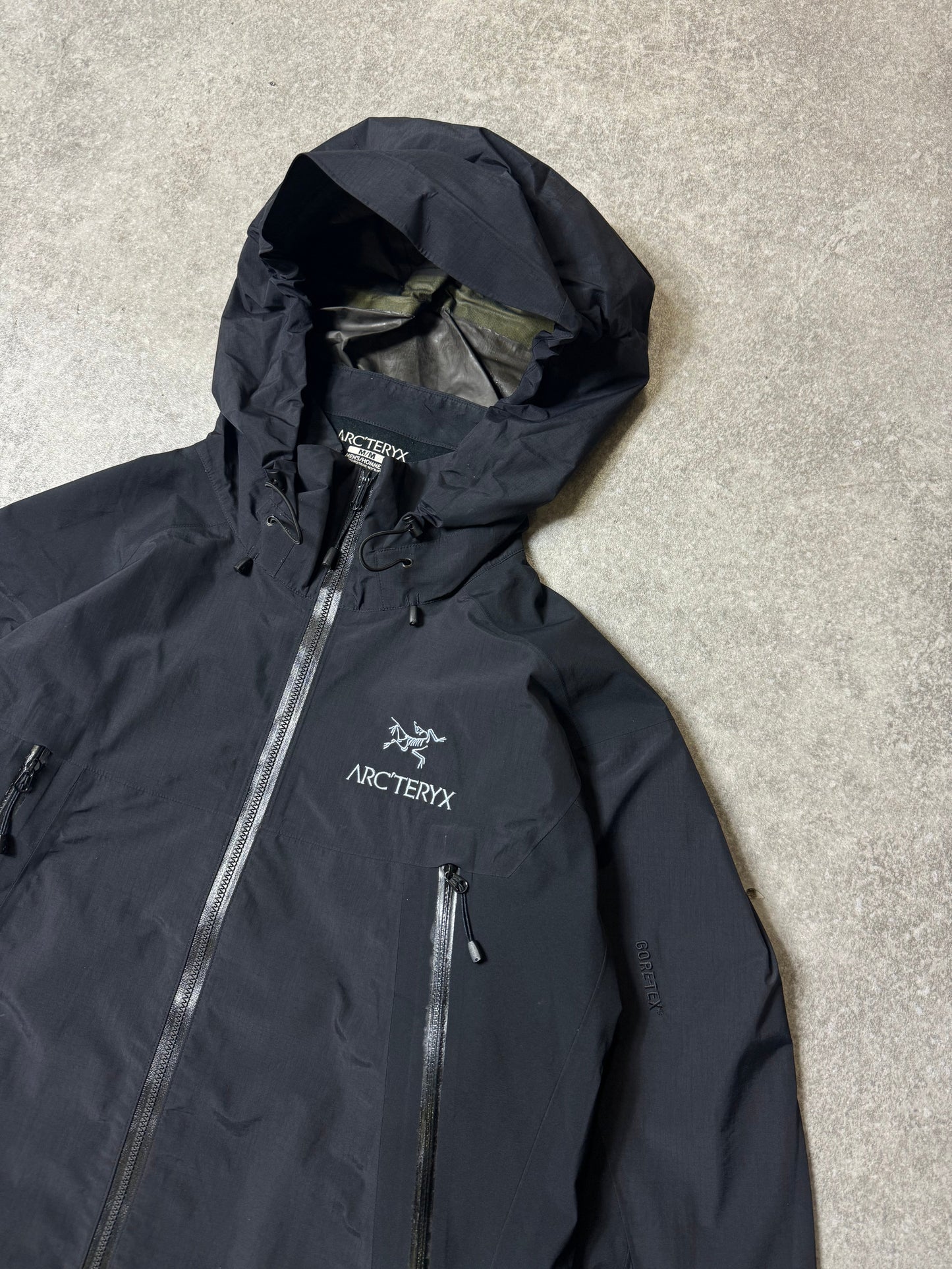 Arc'teryx All Black GORE-TEX Hooded Full Zip Jacket