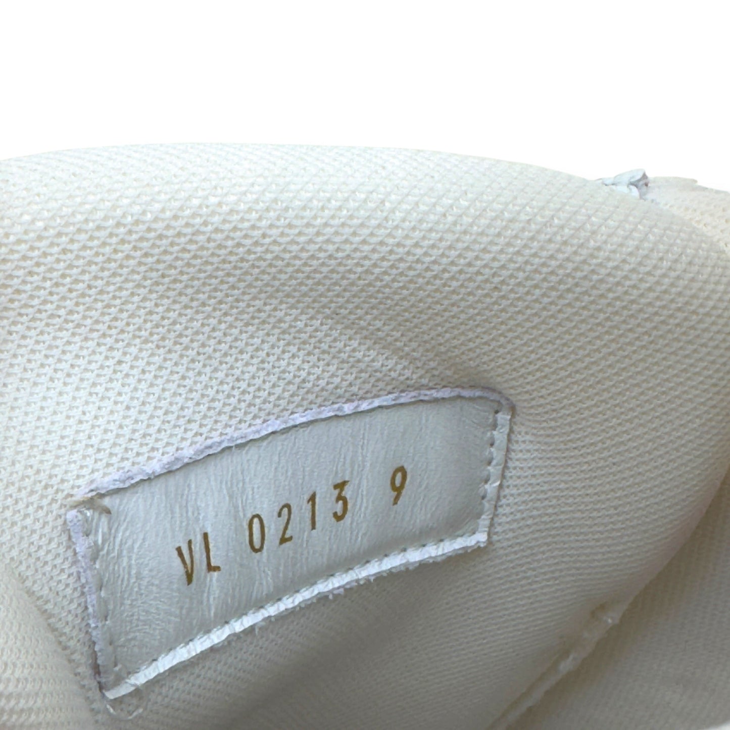 LOUIS VUITTON LV TRAINER MONOGRAM EMBOSSED SNEAKER PINK / WHITE UK9 | UK 9, Pink