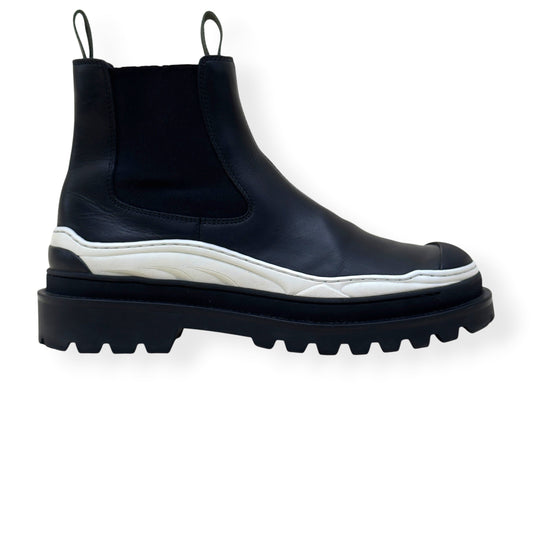 DIOR X SACAI EXPLORER CHELSEA BOOTS BLACK / WHITE 42 / UK8 | UK 8, Black