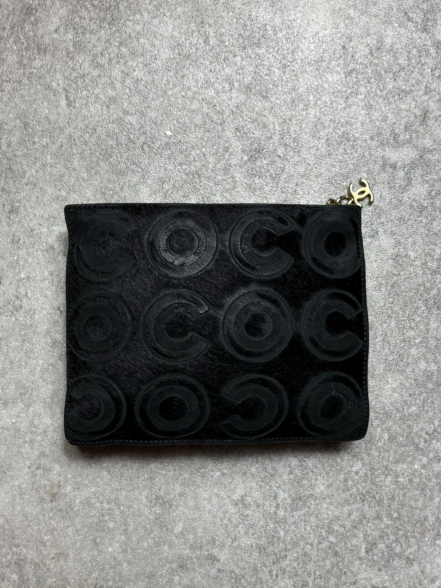 Chanel Interlocking CC Charm Calfskin Coco Pouch (Y2000-02). SC:5782