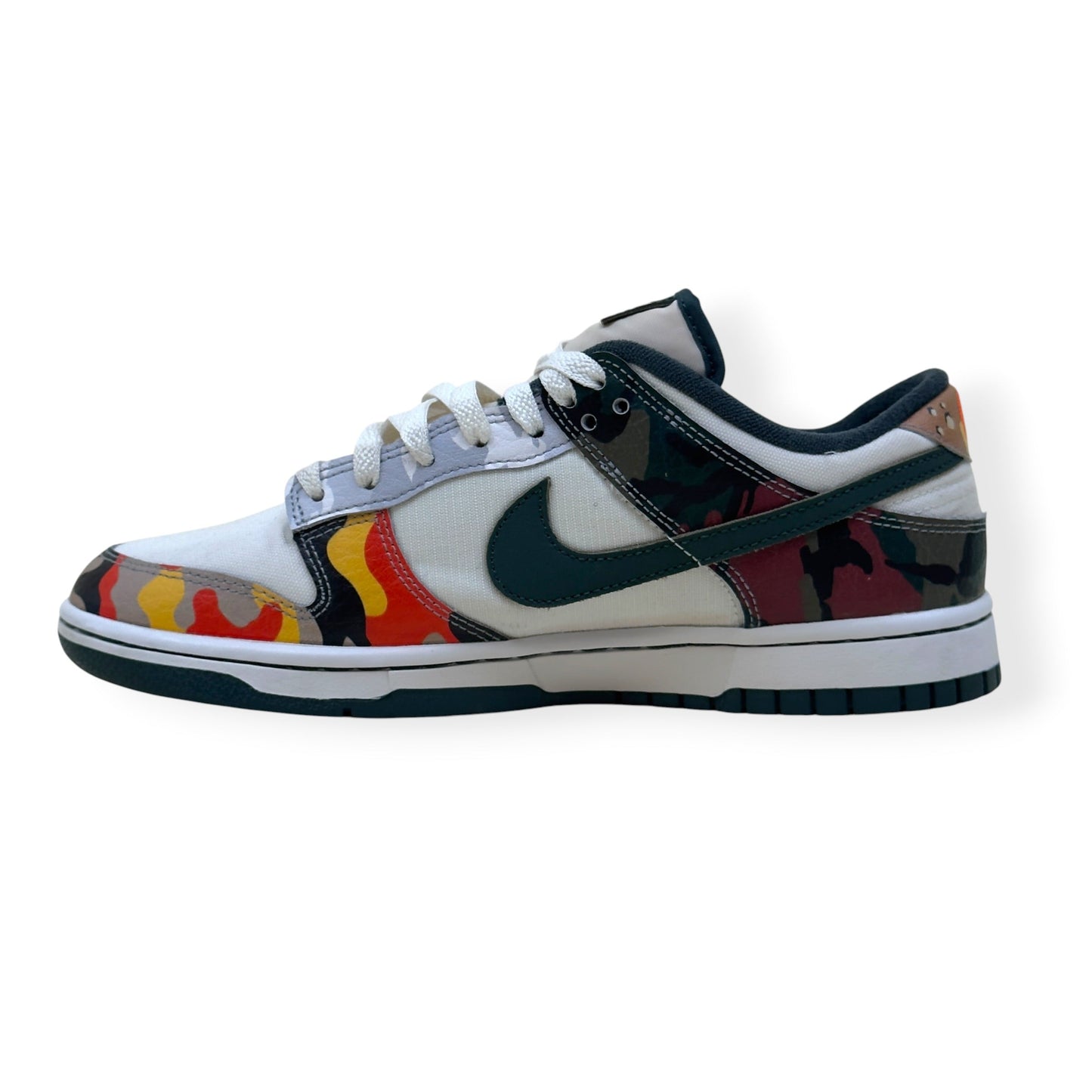 NIKE DUNK LOW-TOP CAMO SNEAKER SAIL / MULTI CAMO UK7 | UK 7, Camo