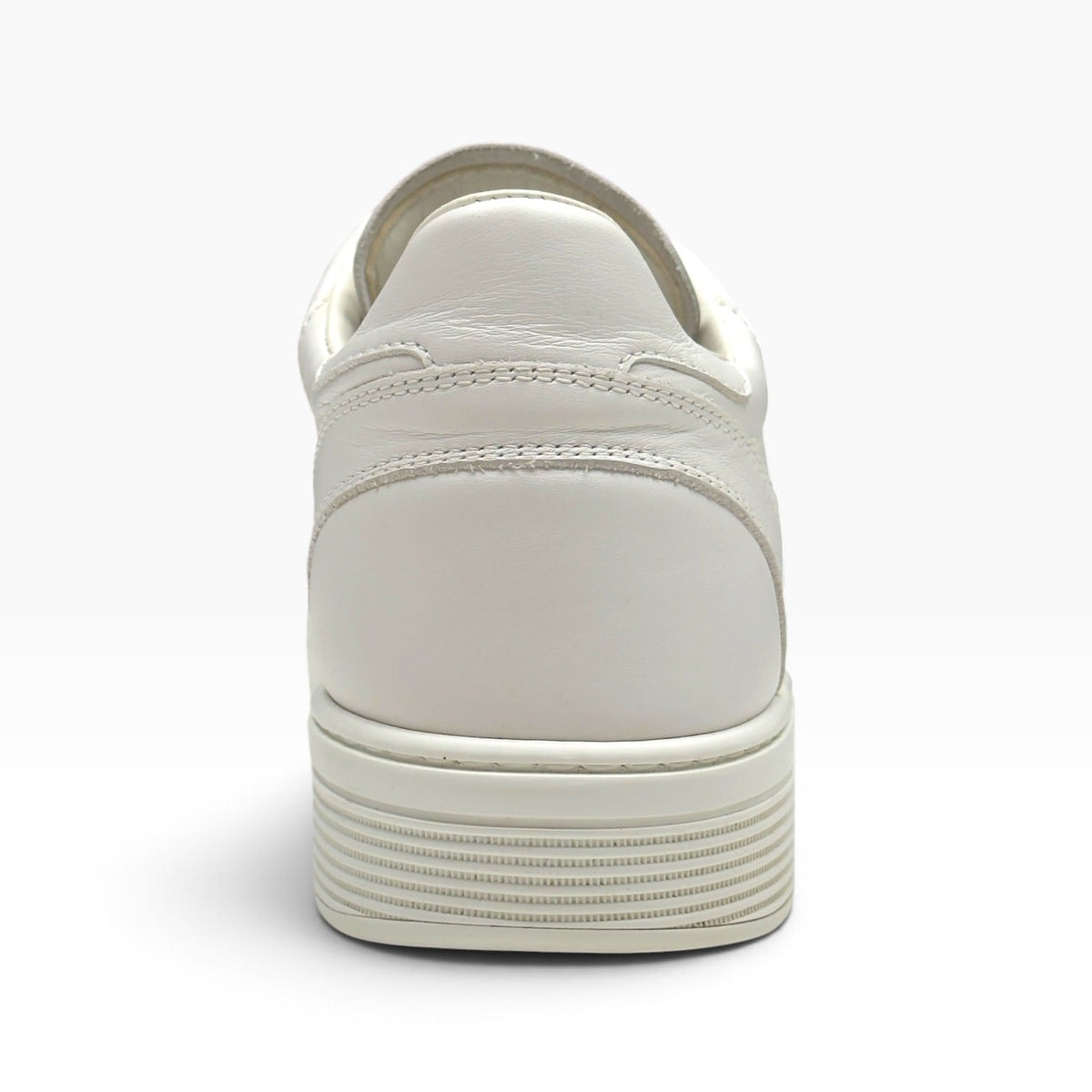 CHANEL CALFSKIN CC LOGO LOW TOP SNEAKER WHITE 43 | UK 9, White