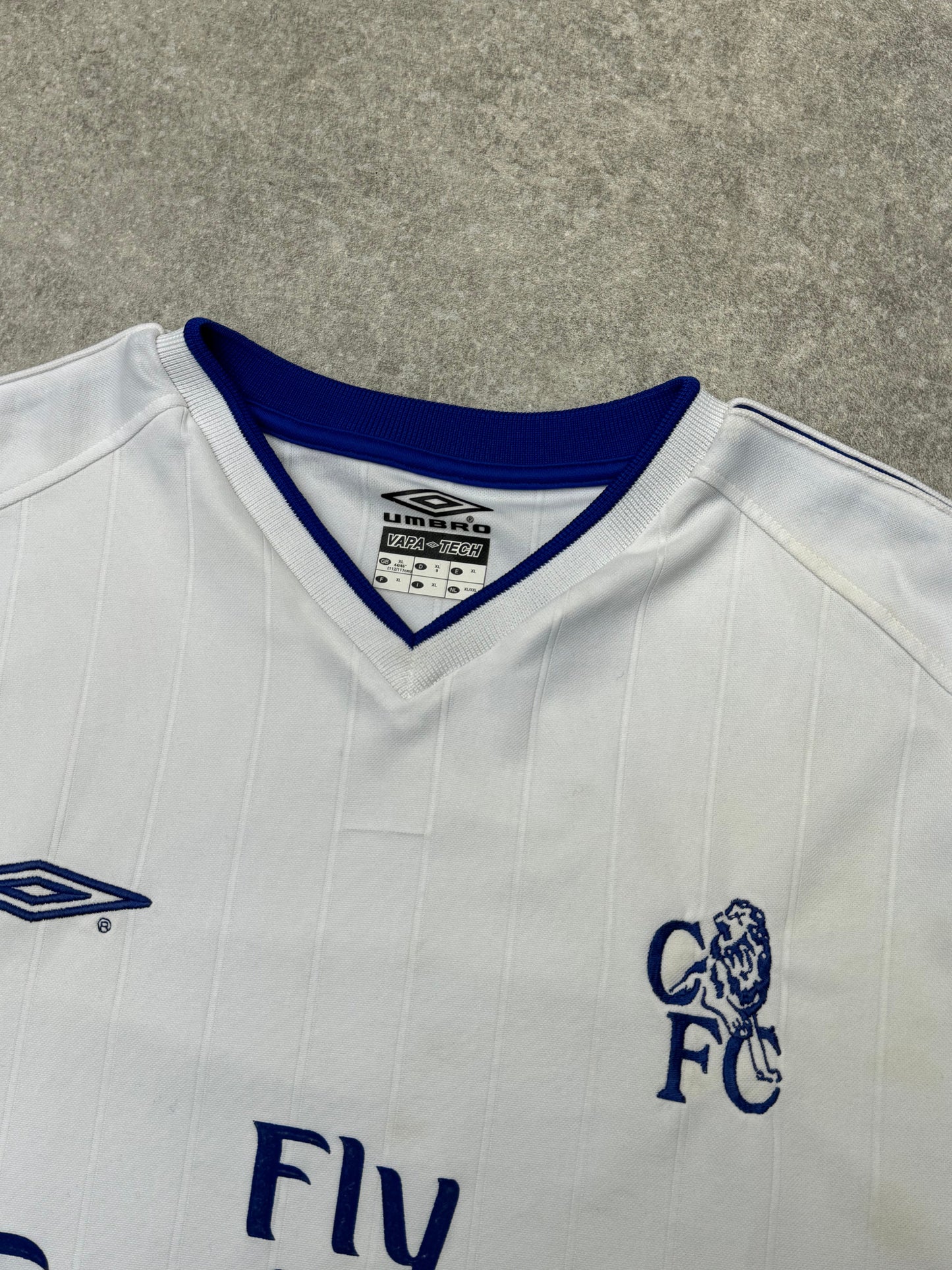 2001-02 Umbro Chelsea Away Football Shirt