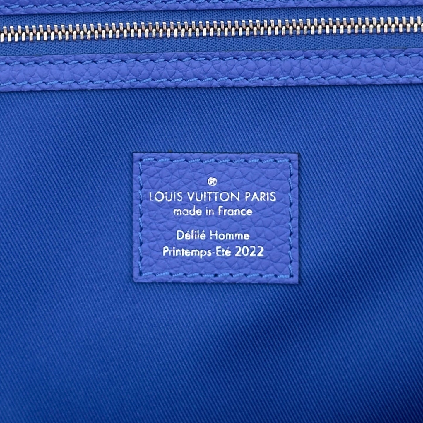 LOUIS VUITTON KEEPALL BANDOULIÈRE TAURILLON ILLUSION BAG PINK / BLUE 50B | O/S, Blue