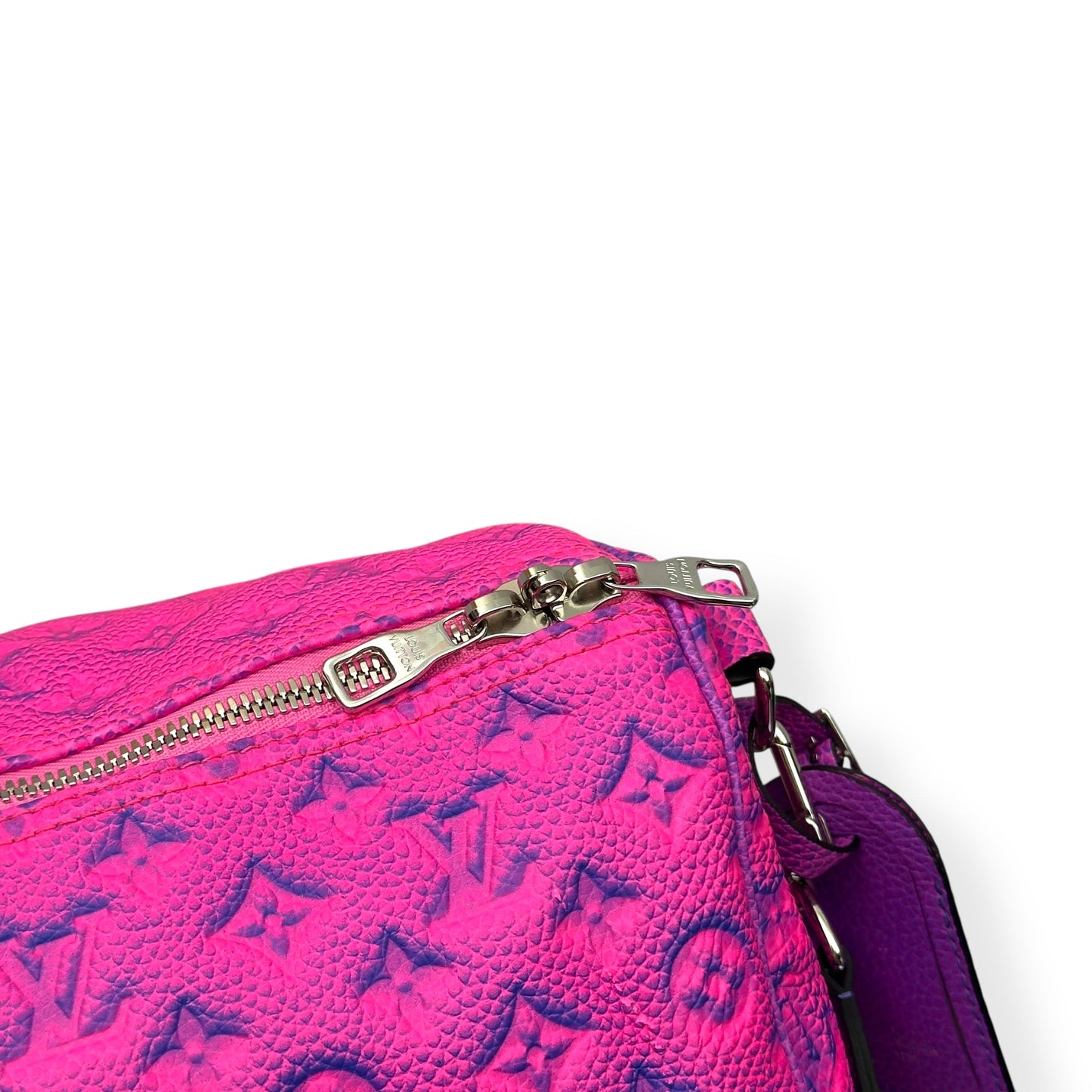 LOUIS VUITTON KEEPALL BANDOULIÈRE TAURILLON ILLUSION BAG PINK / BLUE 50B | O/S, Blue