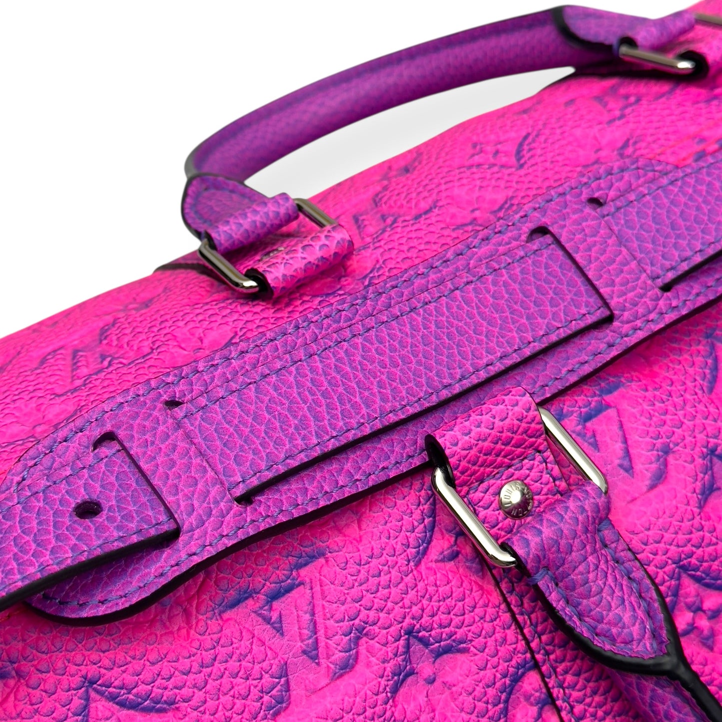 LOUIS VUITTON KEEPALL BANDOULIÈRE TAURILLON ILLUSION BAG PINK / BLUE 50B | O/S, Blue