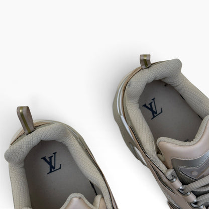 LOUIS VUITTON LV RUNNER TATIC TRAINERS BEIGE SILVER UK8 | UK 8, Beige