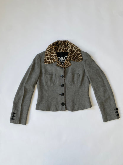 Dolce & Gabbana Leopard Print Cropped Blazer in Grey.
