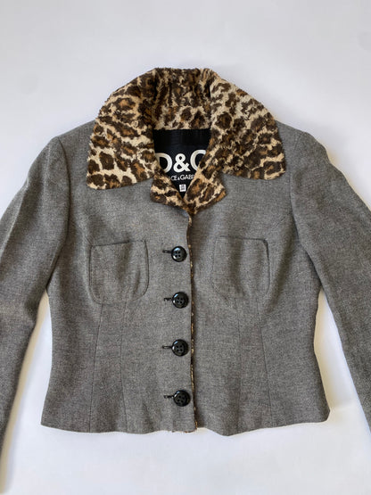 Dolce & Gabbana Leopard Print Cropped Blazer in Grey.