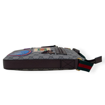 GUCCI COURRIER GG SUPREME PATCHES MESSENGER BAG BEIGE / MULTICOLOURED M | O/S, Beige