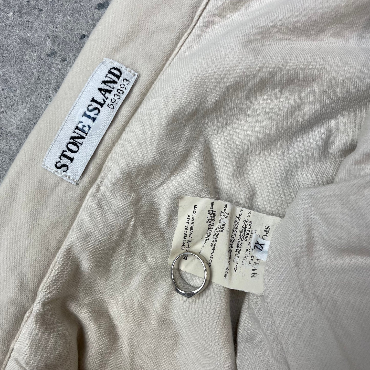 Stone Island White Nylon Padded Jacket AW01 | X-Large, Grey