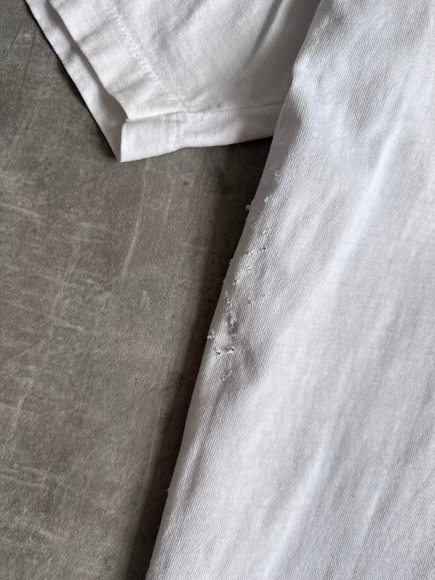 1994 Marlboro Long Beach Distressed Single Stitch Graphic Tee