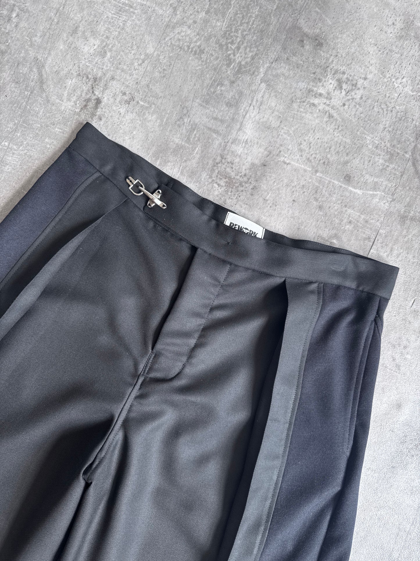 VT Rework: Porsche Pleated Fireman Clasp Shorts
