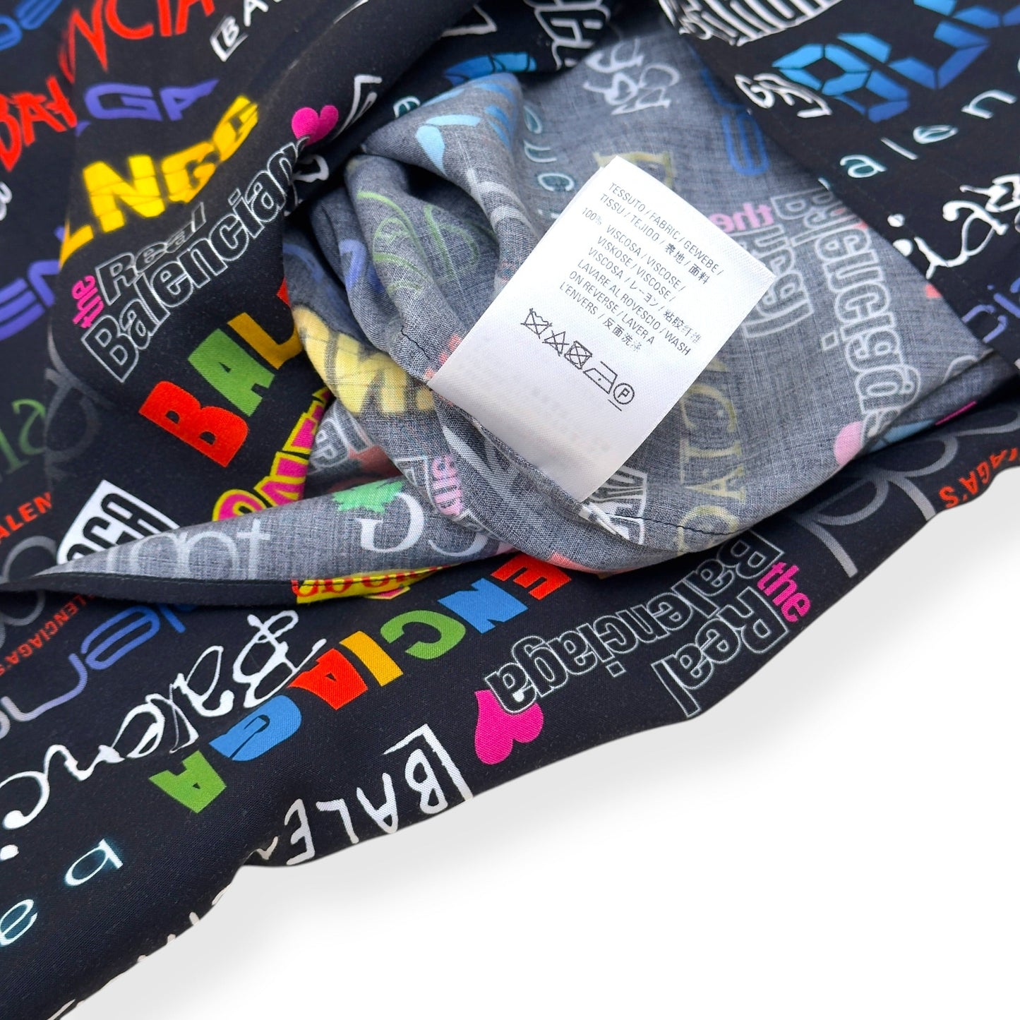 BALENCIAGA ALL OVER LOGO PRINT SHORT-SLEEVE SHIRT BLACK / MULTICOLOURED 38 / M | Medium, Black