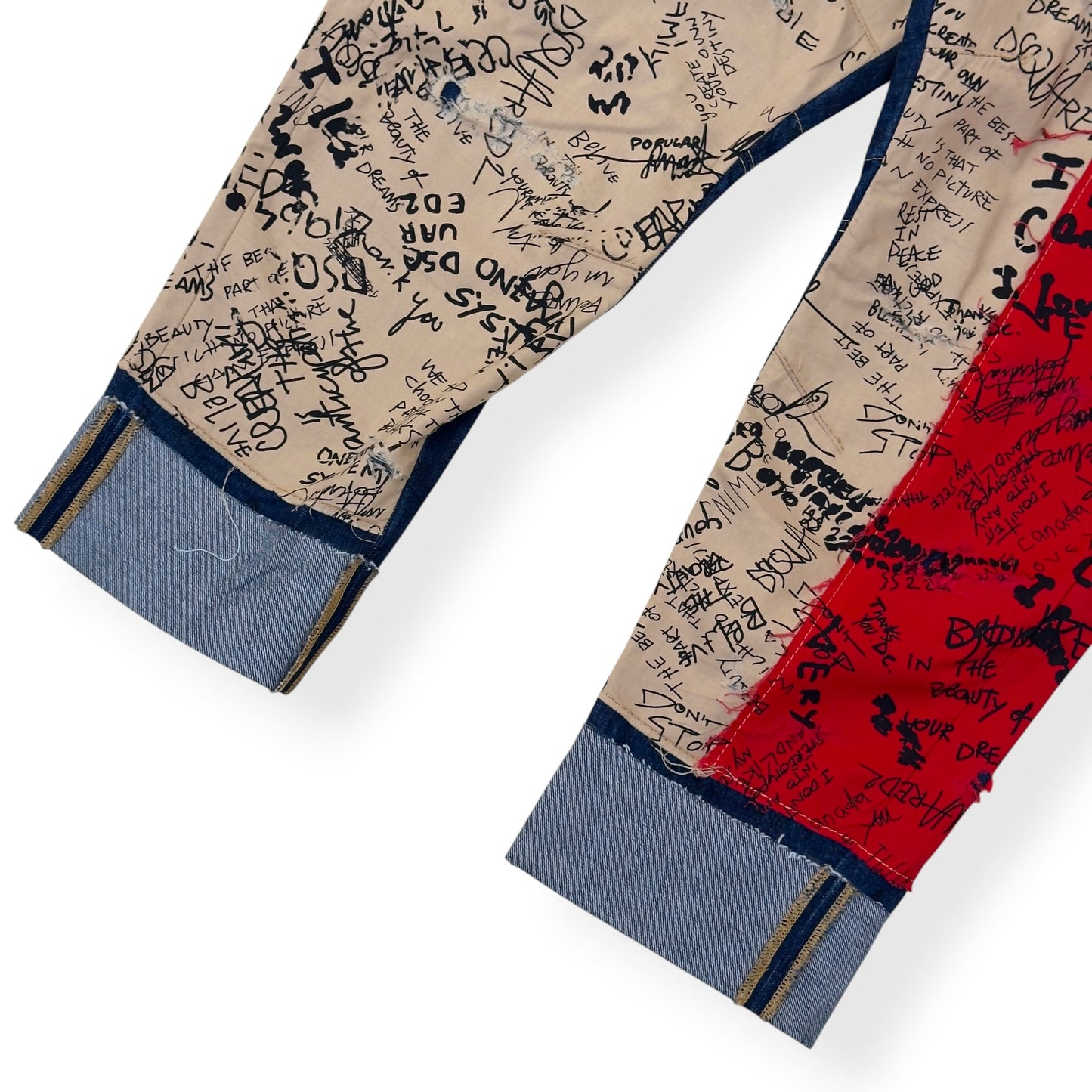 DSQUARED2 CROPPED CANADIAN FLAG GRAFFITI DENIM JEANS BLUE / RED / BEIGE 50 / L | Large, Multicoloured
