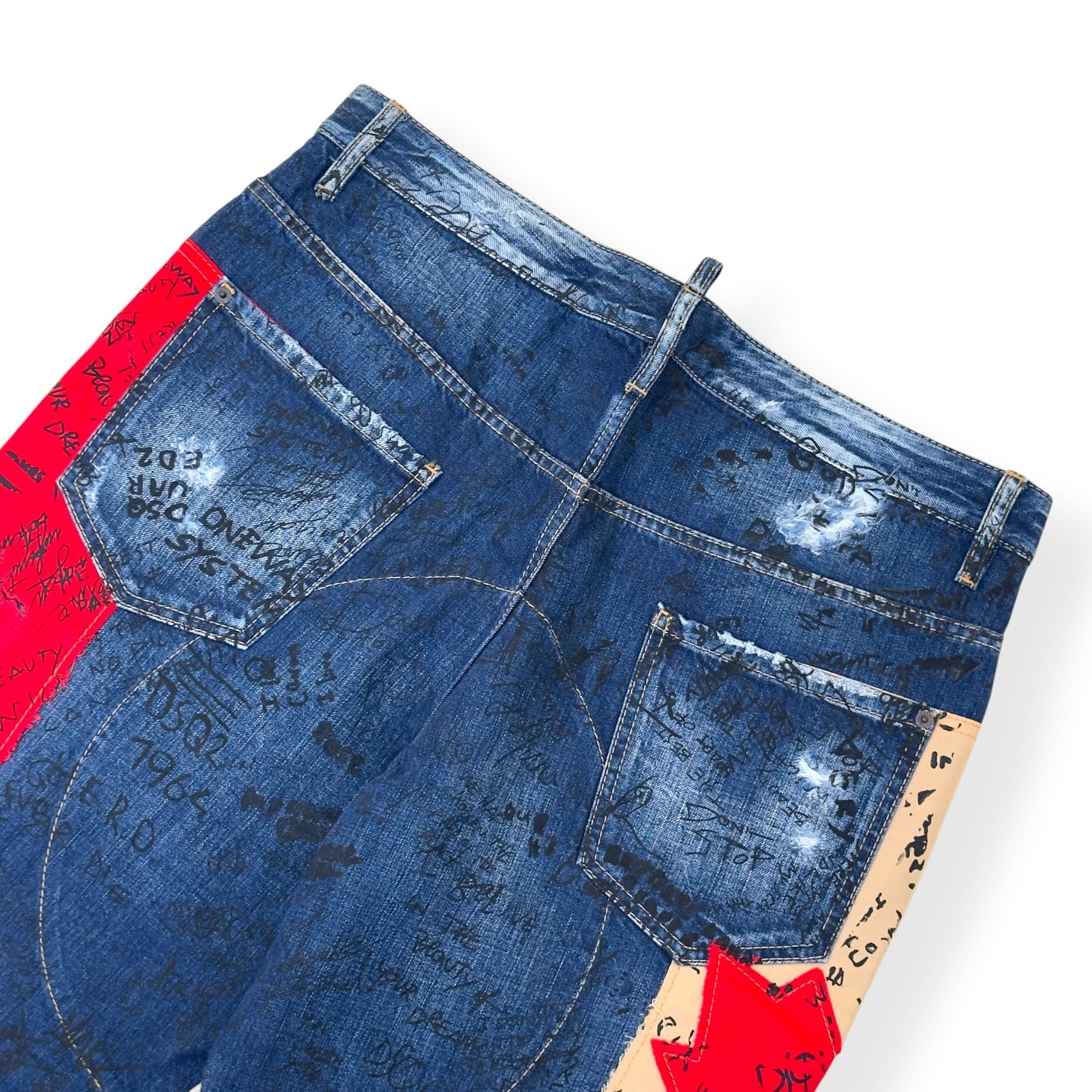 DSQUARED2 CROPPED CANADIAN FLAG GRAFFITI DENIM JEANS BLUE / RED / BEIGE 50 / L | Large, Multicoloured