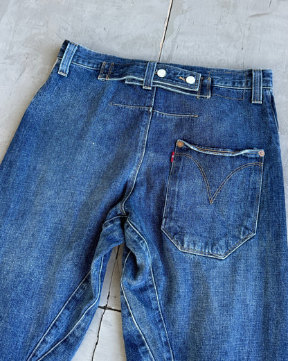 Levi’s Engineered Twisted Denim Jeans with Back Cinch Buckle - W30-34