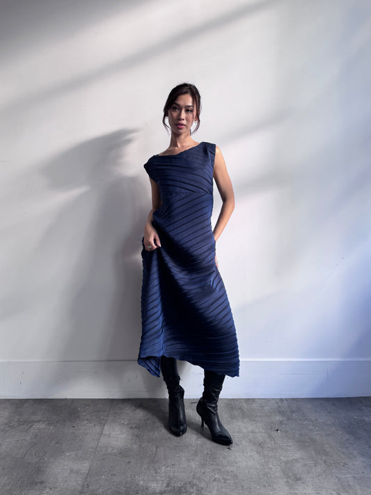 S/S 2008 Issey Miyake Cross Pleat Maxi Dress | O/S, Navy