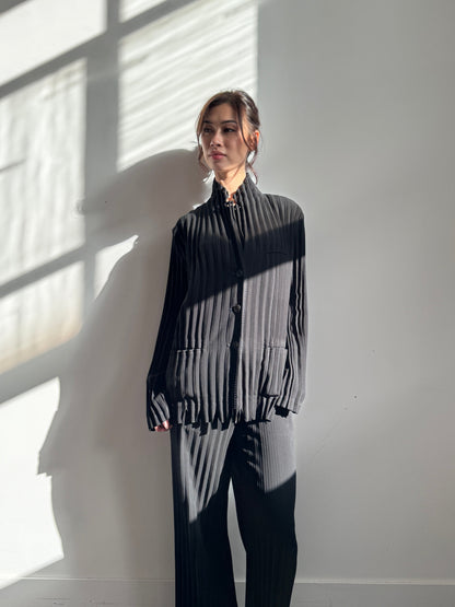 S/S 2010 Issey Miyake Pleats Please Black Zig Zag Trousers FA276: SD286(01) | Small, Black