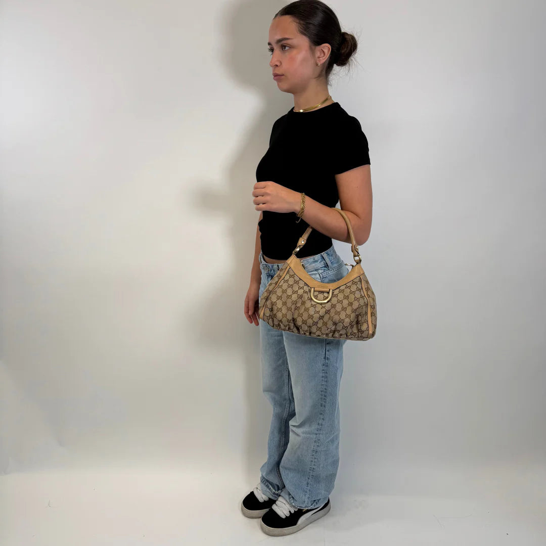 https://cdn.shopify.com/s/files/1/0564/9376/8855/files/IMG_28722.webp?v=1781108709