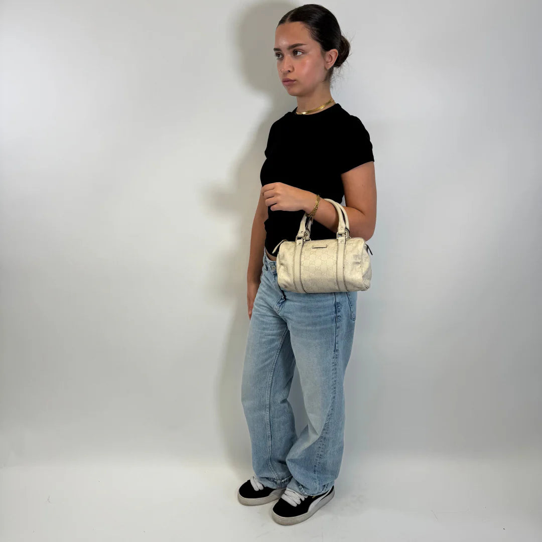 https://cdn.shopify.com/s/files/1/0564/9376/8855/files/IMG_28772.webp?v=1781107685