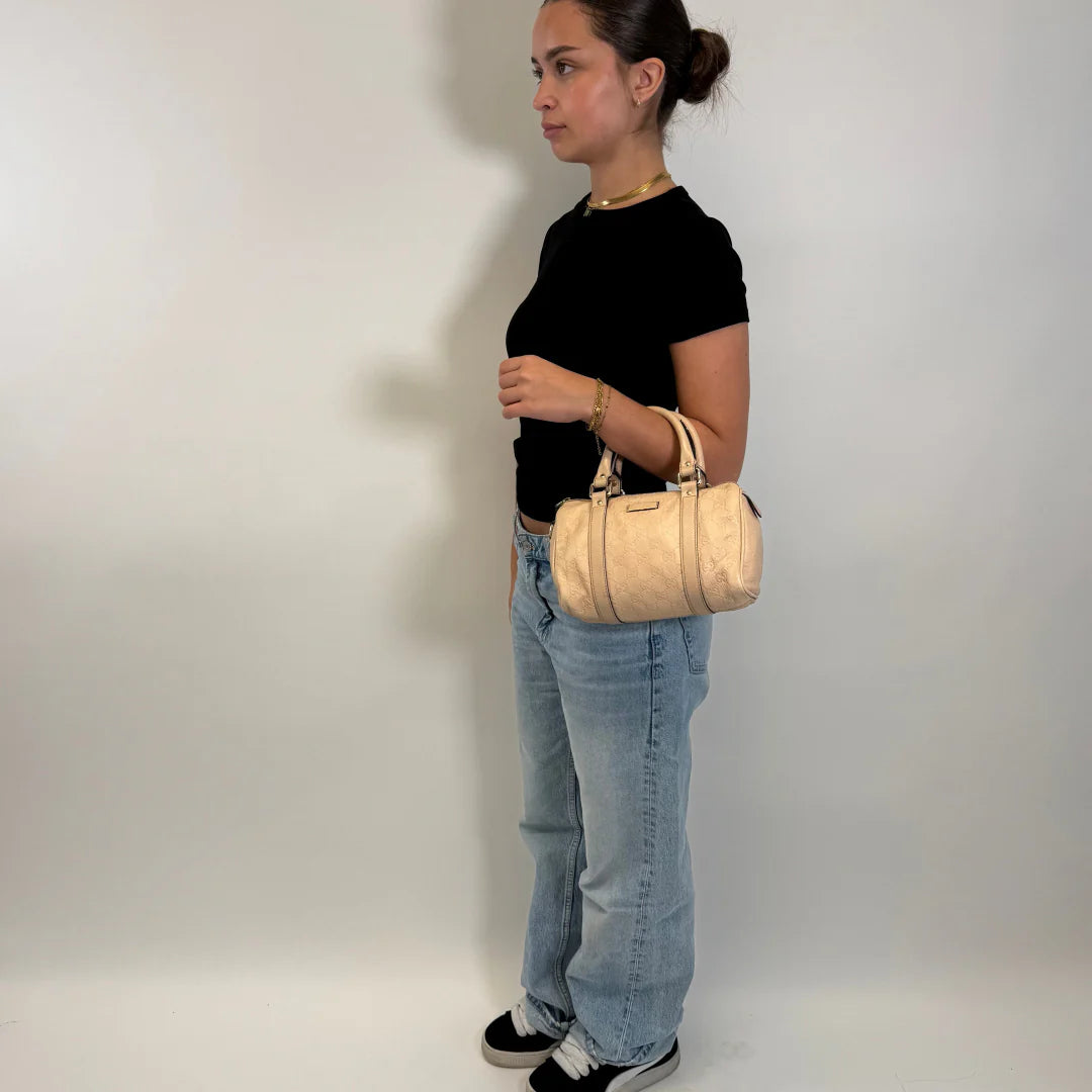 https://cdn.shopify.com/s/files/1/0564/9376/8855/files/IMG_28842.webp?v=1781107555