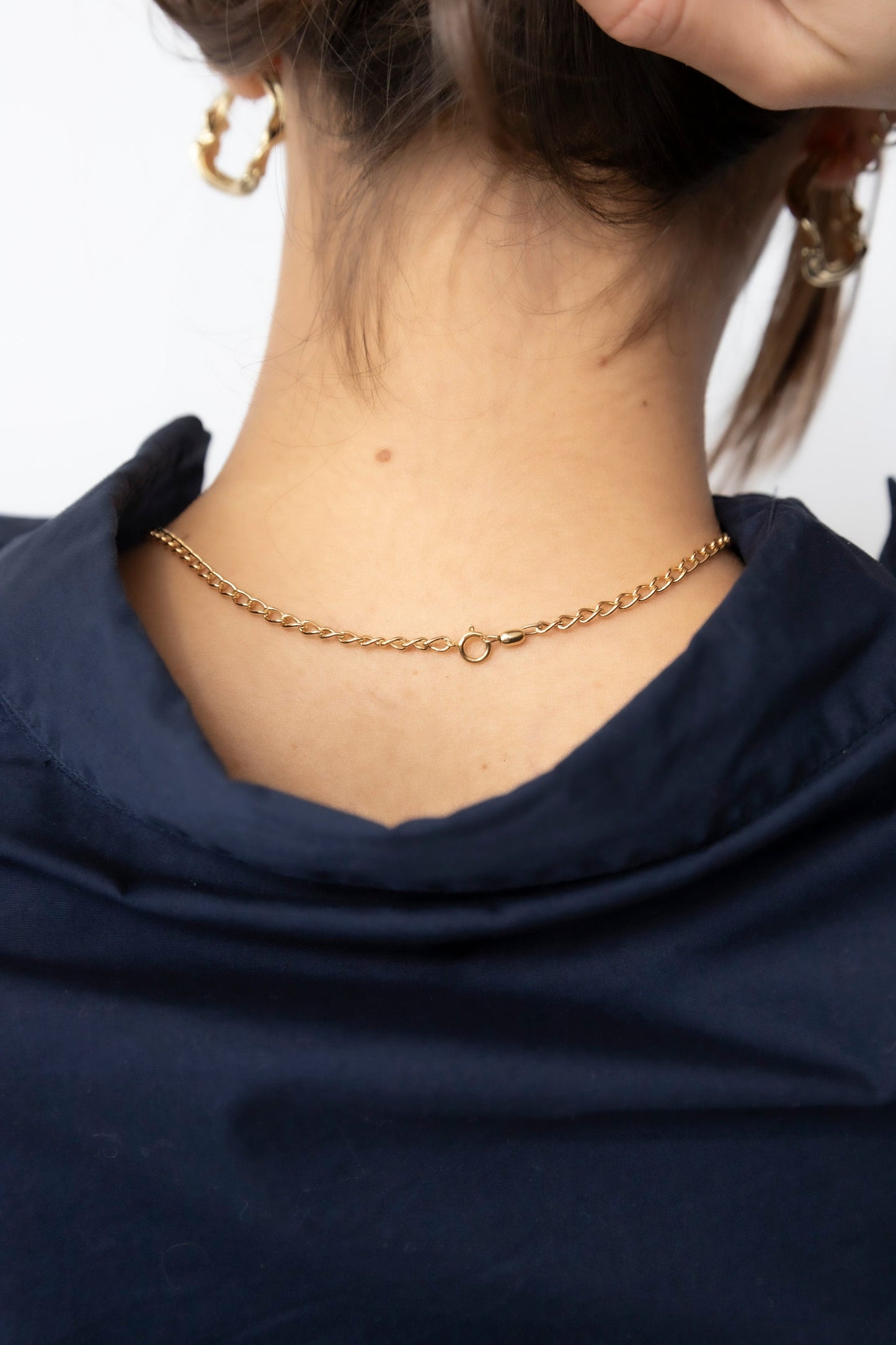 VT Rework: Chanel Interlocking CC Azure Curb Chain Necklace