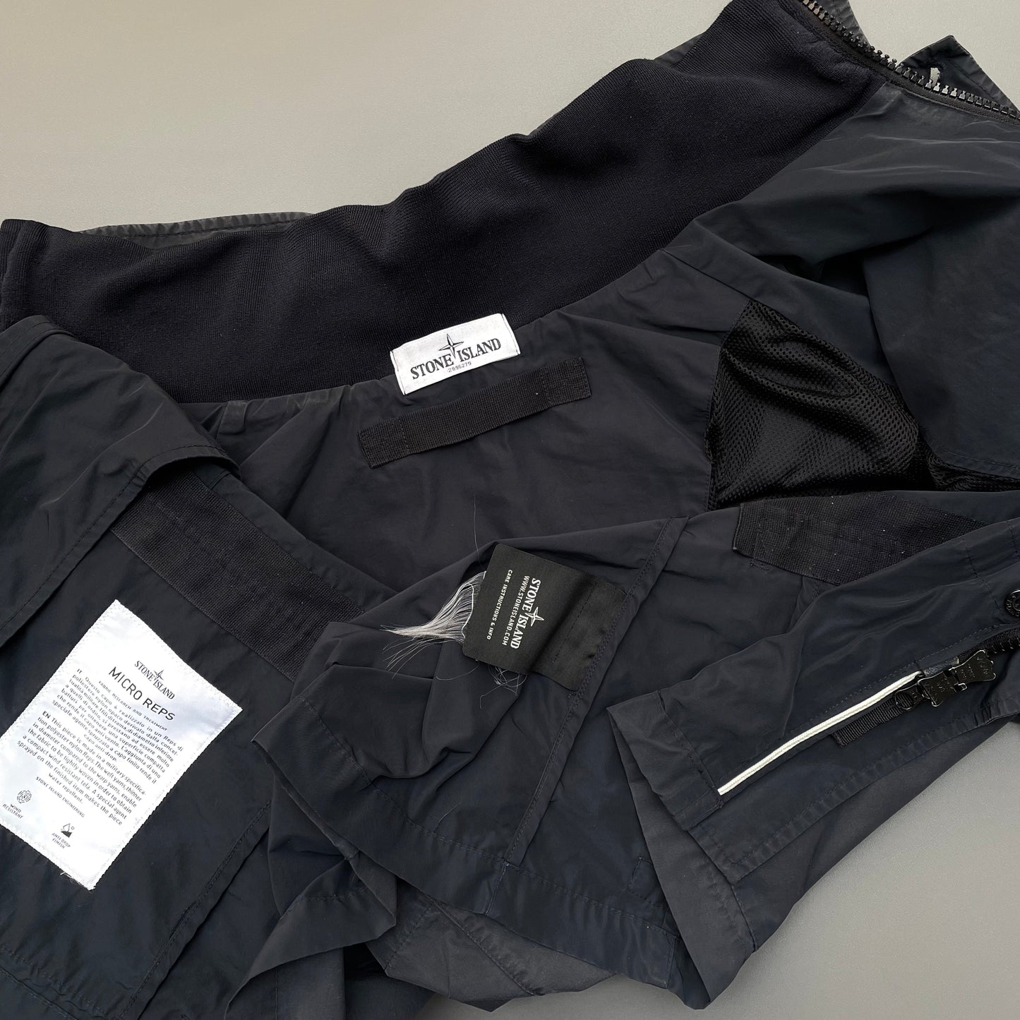 Stone Island Navy SS11 Micro Reps Field Jacket | Medium, Navy