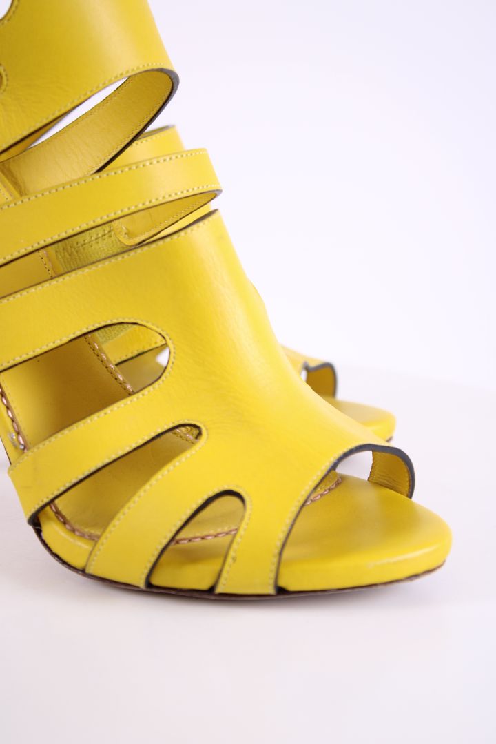 Le Silla Strappy ankle high heels Yellow 38 | O/S, Yellow