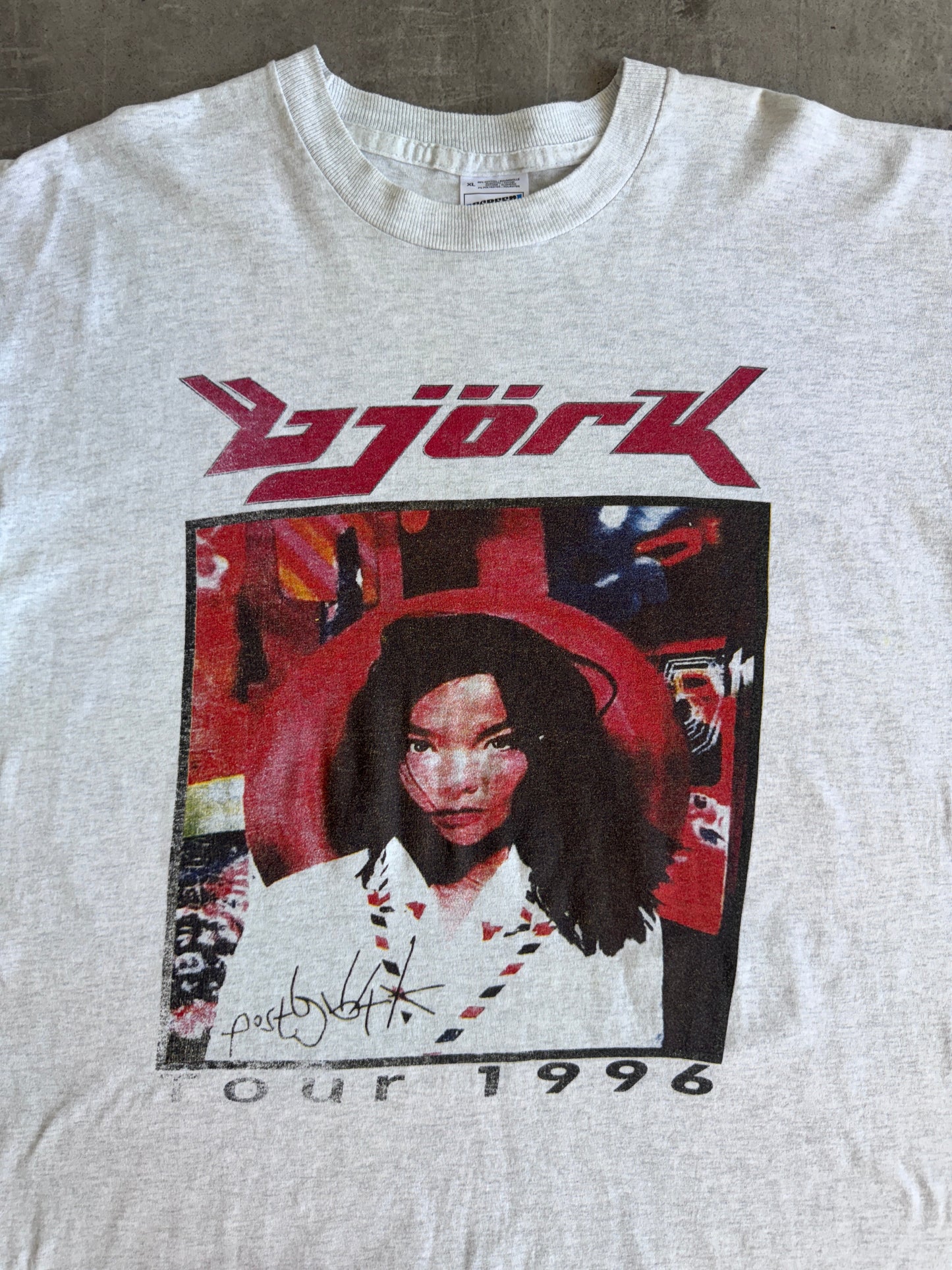 1996 Bjork Euro Tour Single Stitch Graphic Tee | Extra Large, Red