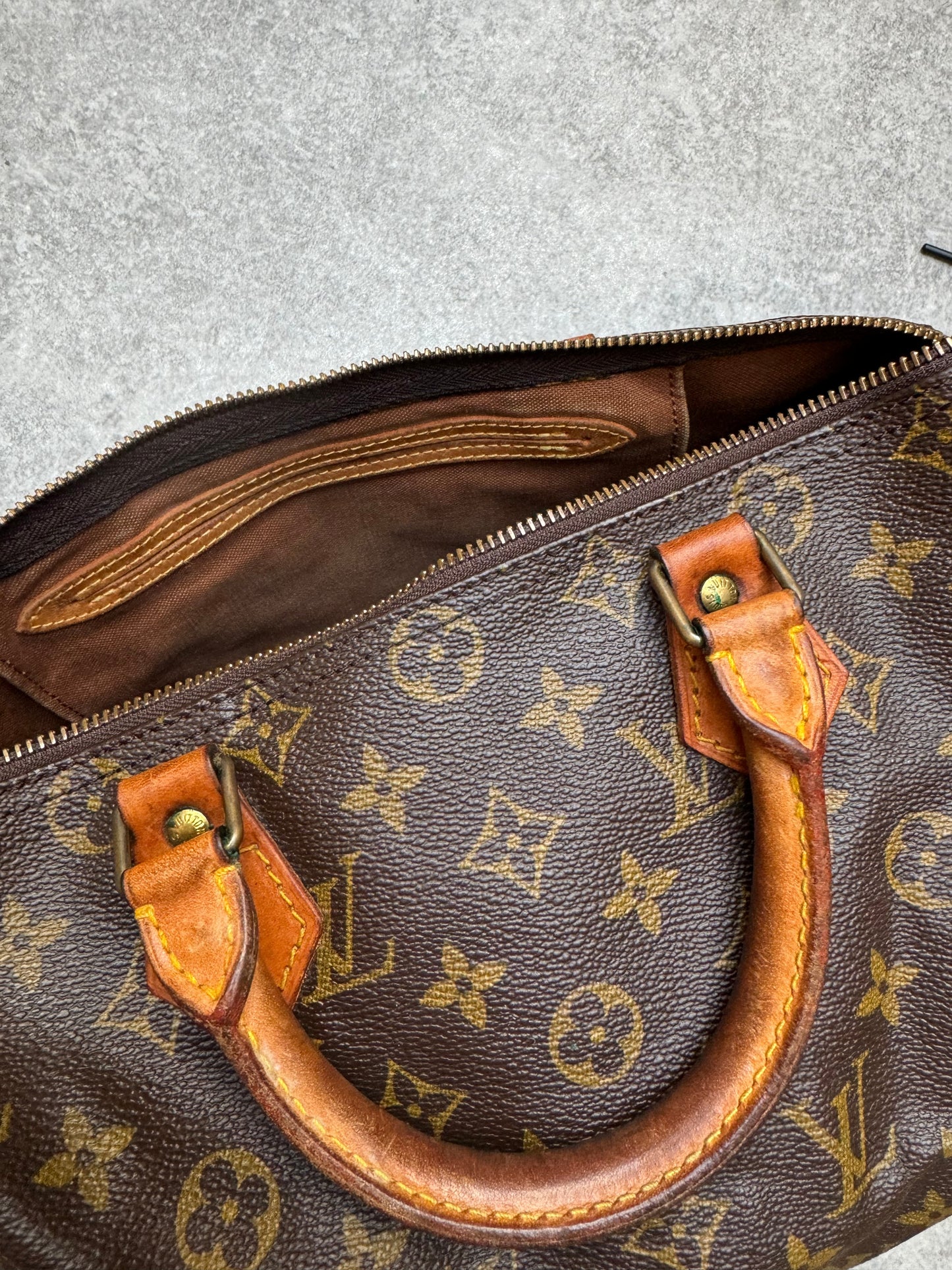 Louis Vuitton Speedy 30 Monogram Canvas Y1984 (843)