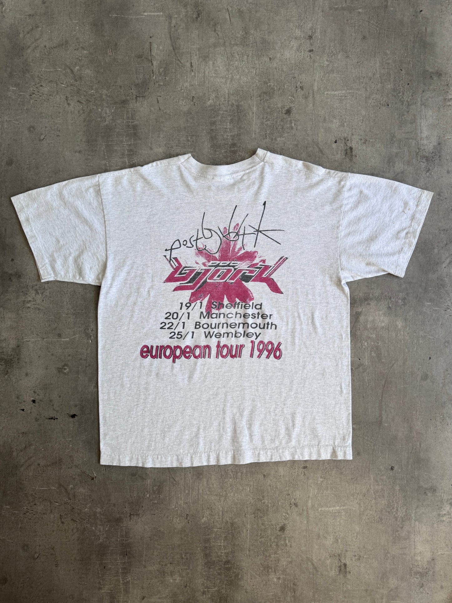 1996 Bjork Euro Tour Single Stitch Graphic Tee | Extra Large, Red