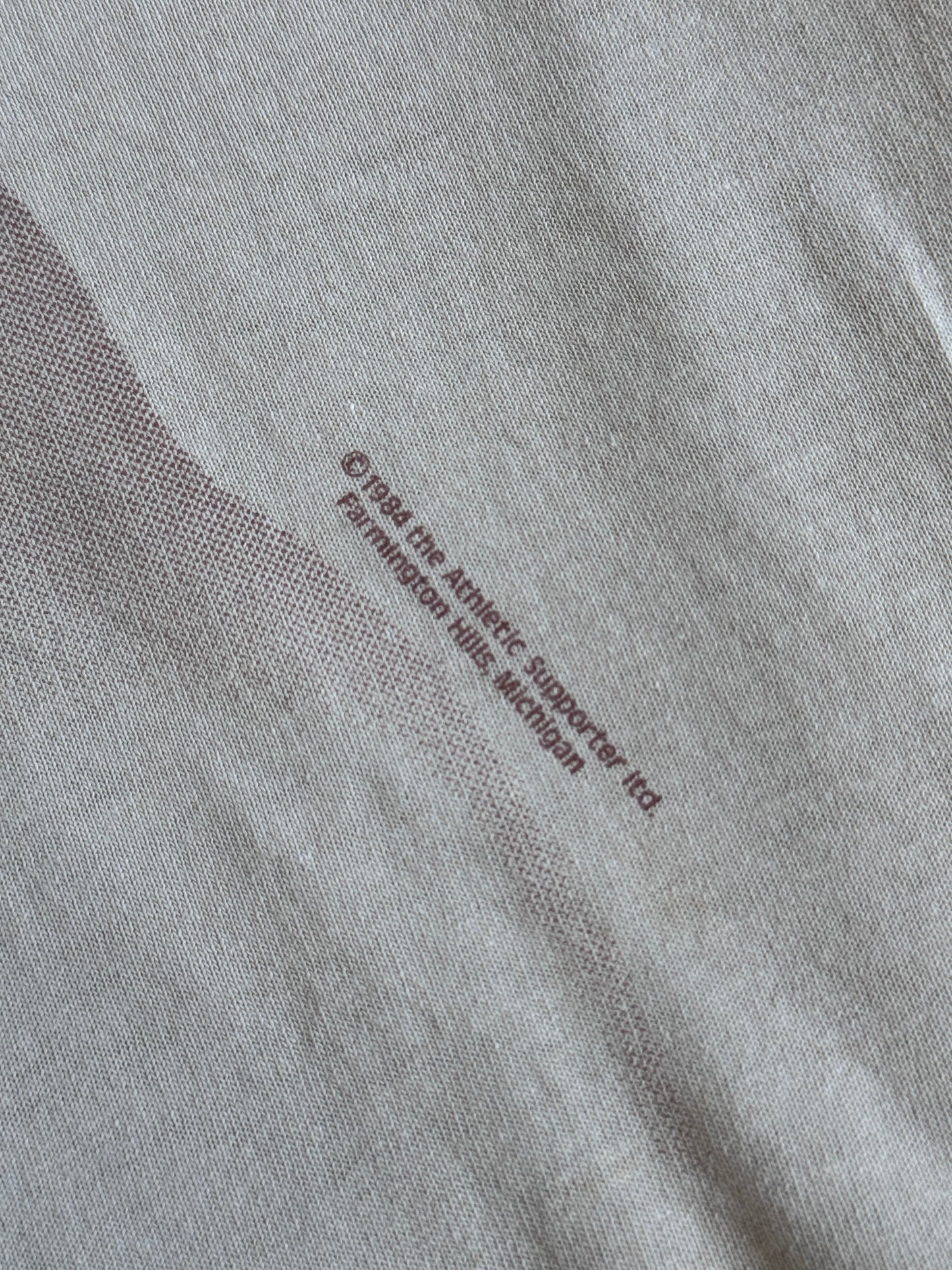 1984 Nude Portrait Single Stitch Graphic Tee | Large, Red