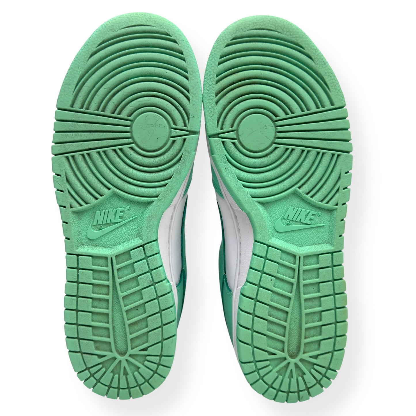 NIKE DUNK LOW TOP SNEAKER GREEN GLOW UK6.5 | UK 6.5, Green