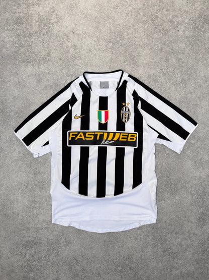 2003-2004 Juventus 'Nedved 11' Home Football Shirt