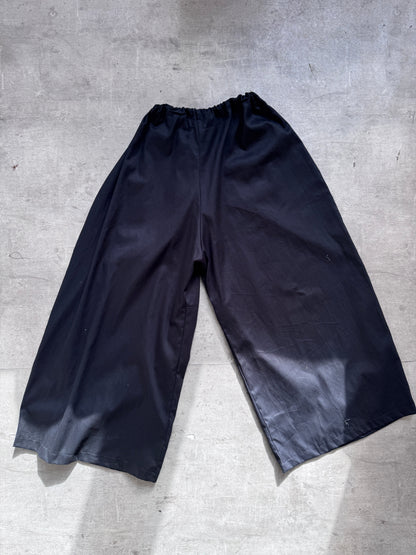 VT Rework: Oversized Black Cotton Drawcord Balloon Pants | O/S