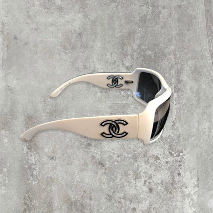 Chanel Sunglasses Oversized CC logo with White Frame | O/S, Orange